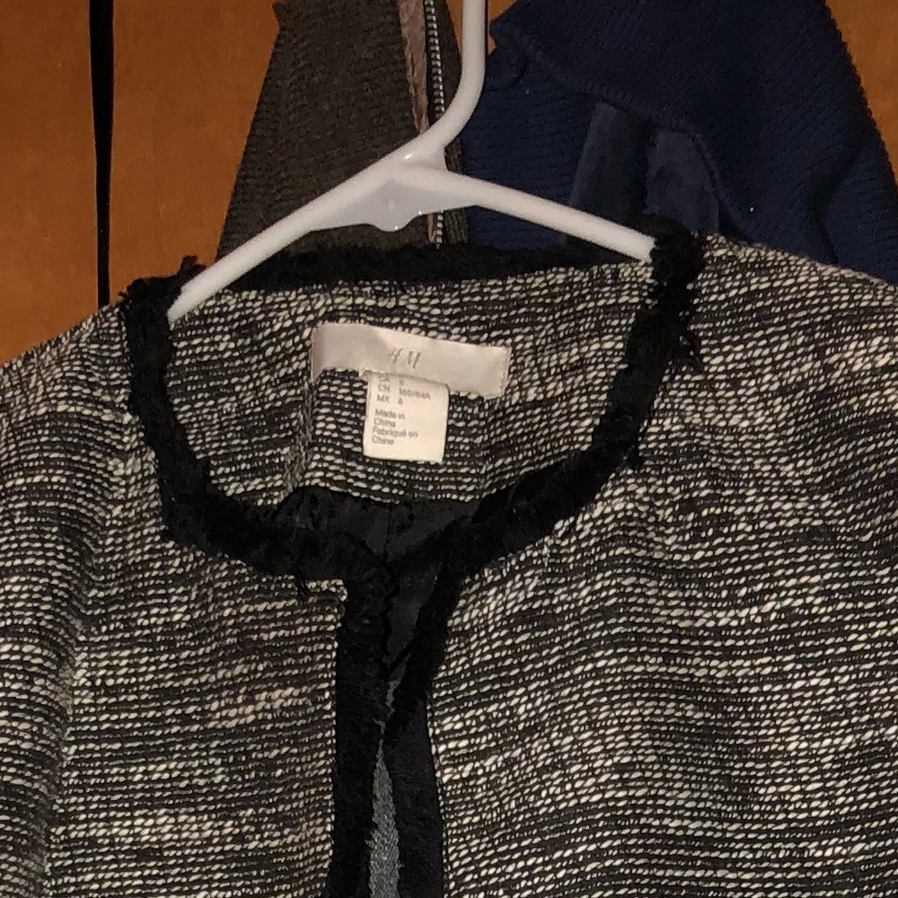Fresh Styles - Picture 3 of 3